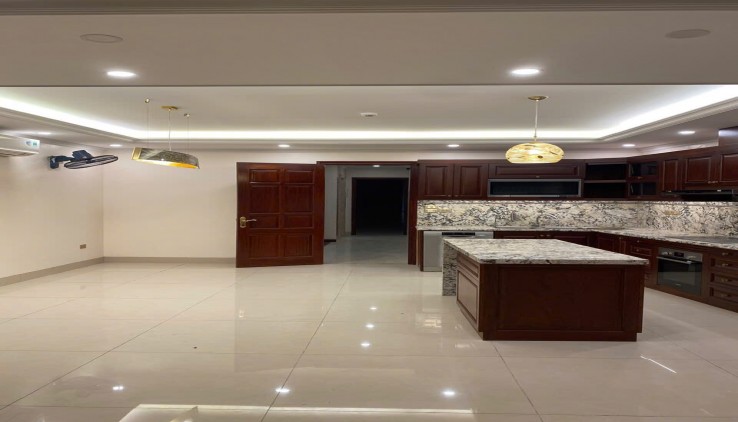 Cho thuê nhà MPKD  HÀNG ĂN, CÀ PHÊ Nhật Chiêu - Tây Hồ DT 108 m2 - 6 tầng - 7PN, 7 WC, 100 Triệu